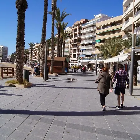 شقة Sunny Holiday تورّيفيِخا